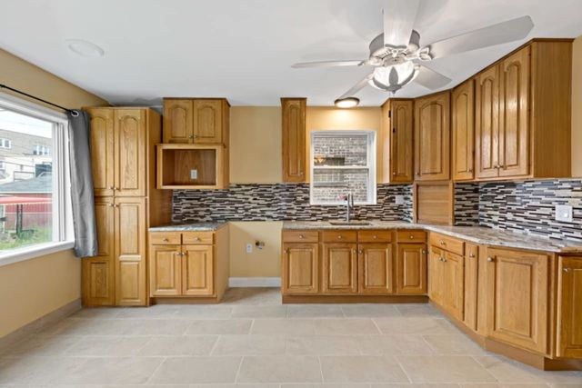1752 W 83rd Street, Chicago, IL 60620