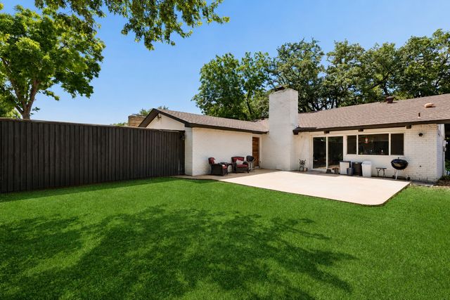 2834 Dove Meadow Drive, Garland, TX 75043