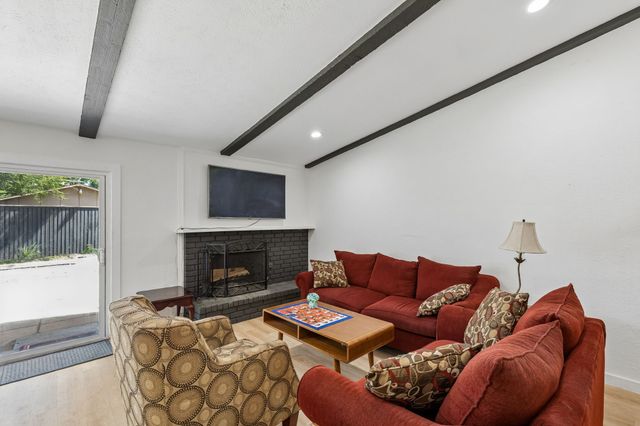 2834 Dove Meadow Drive, Garland, TX 75043