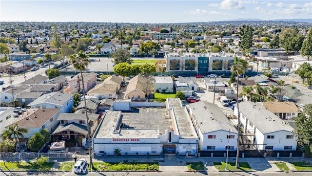 6919 S Figueroa, Los Angeles, CA 90003