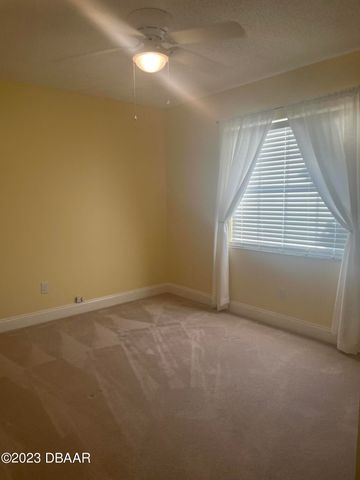 261 Manhattan Way, Port Orange, FL 32129