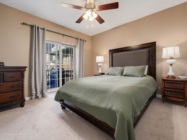 822 W Agatite Avenue 3E, Chicago, IL 60640