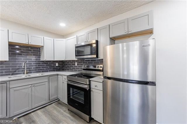 779 Amber Place NW, Atlanta, GA 30331