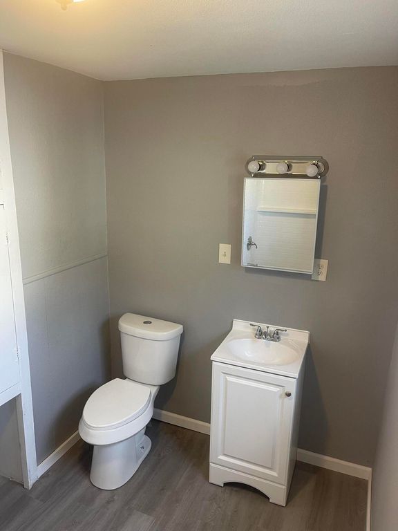 Image 9 of property listing at 717 W Cedar Street, Coleman, TX 76834