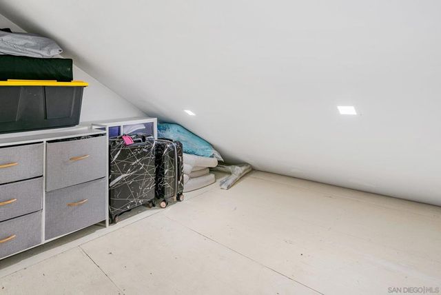 10690 Esmeraldas Drive, San Diego, CA 92124