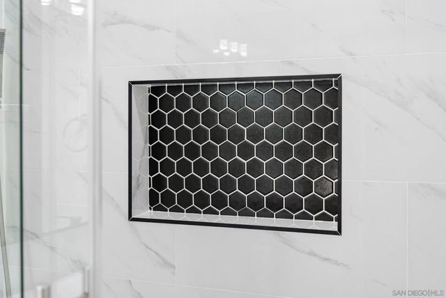 10690 Esmeraldas Drive, San Diego, CA 92124