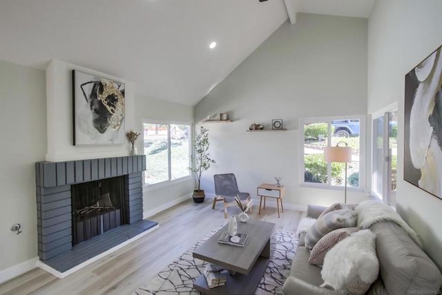 10690 Esmeraldas Drive, San Diego, CA 92124