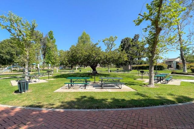 10690 Esmeraldas Drive, San Diego, CA 92124