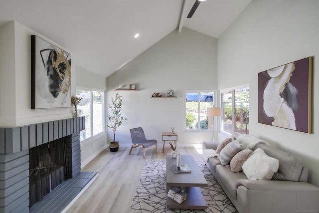 10690 Esmeraldas Drive, San Diego, CA 92124