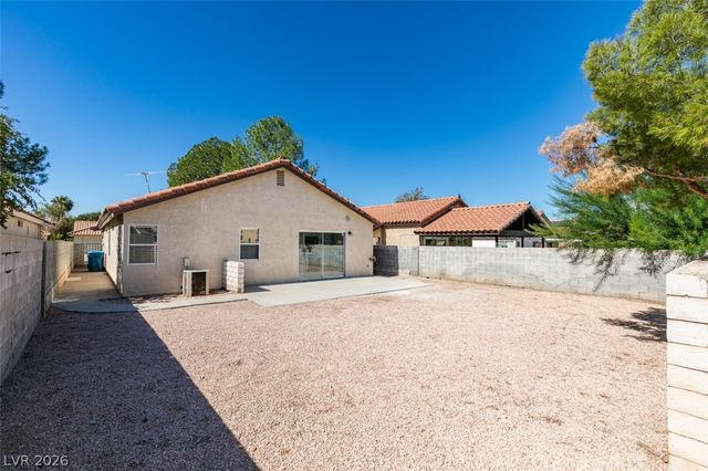 8292 Palmada Drive, Las Vegas, NV 89123
