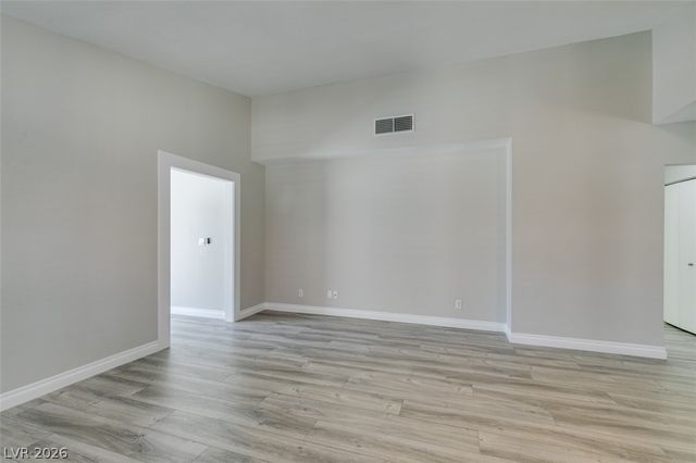 8292 Palmada Drive, Las Vegas, NV 89123
