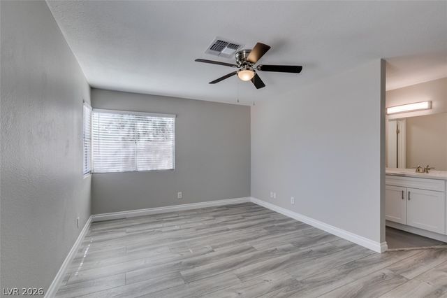 8292 Palmada Drive, Las Vegas, NV 89123