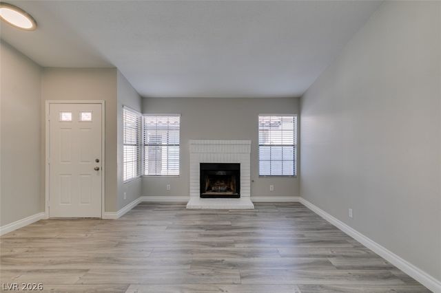 8292 Palmada Drive, Las Vegas, NV 89123