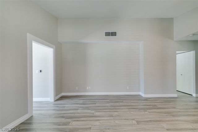 8292 Palmada Drive, Las Vegas, NV 89123