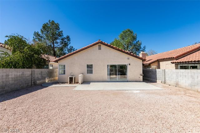 8292 Palmada Drive, Las Vegas, NV 89123