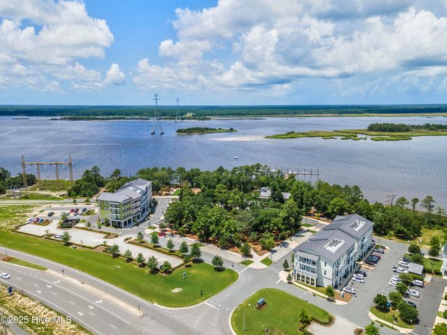 3525 Watercraft Ferry Avenue, Wilmington, NC 28412