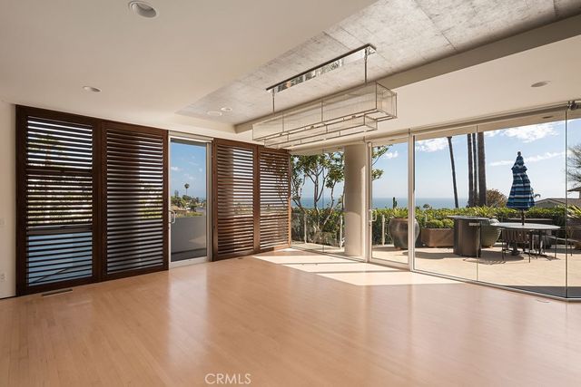 920 Skyline Drive, Laguna Beach, CA 92651