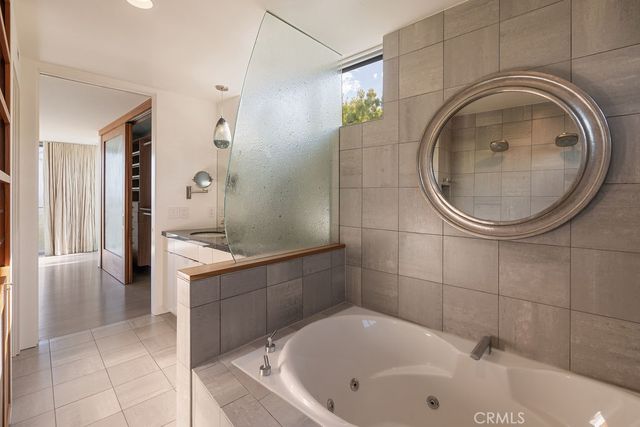 920 Skyline Drive, Laguna Beach, CA 92651