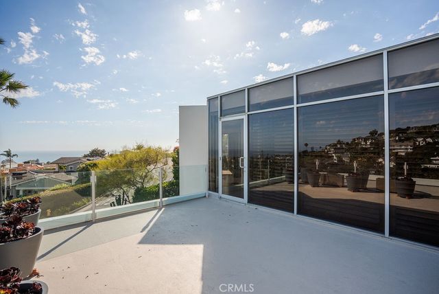 920 Skyline Drive, Laguna Beach, CA 92651