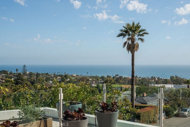 920 Skyline Drive, Laguna Beach, CA 92651