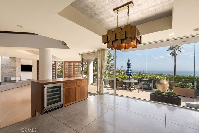 920 Skyline Drive, Laguna Beach, CA 92651