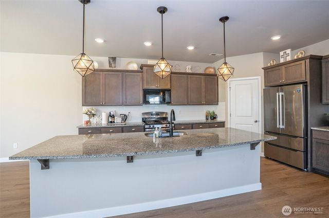 3234 Hanna Drive NE, Lacey, WA 98516