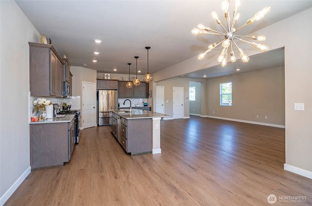 3234 Hanna Drive NE, Lacey, WA 98516