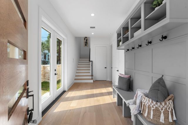 2928 Michaux Street, Houston, TX 77009