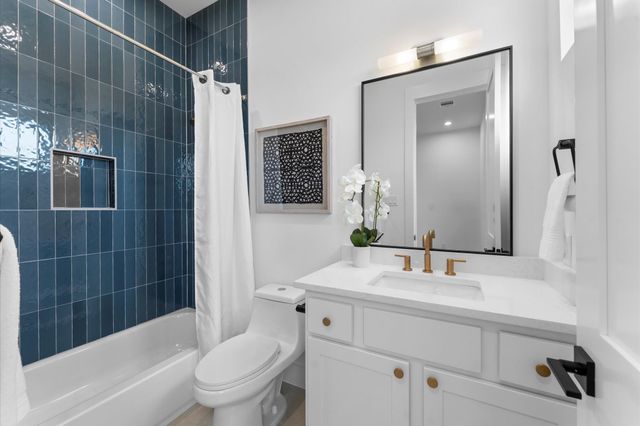 2928 Michaux Street, Houston, TX 77009