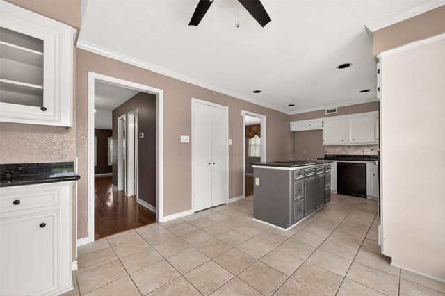 4003 W Valley Drive, Missouri City, TX 77459