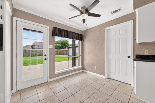 4003 W Valley Drive, Missouri City, TX 77459