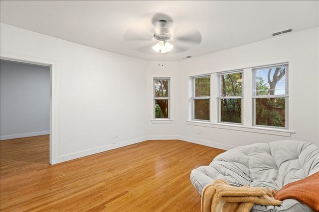 4055 N Spaulding Avenue 1, Chicago, IL 60618