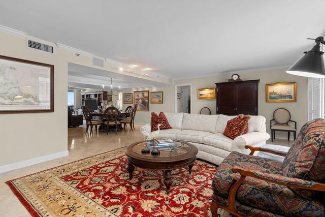 77 S Birch Road 7D, Fort Lauderdale, FL 33316