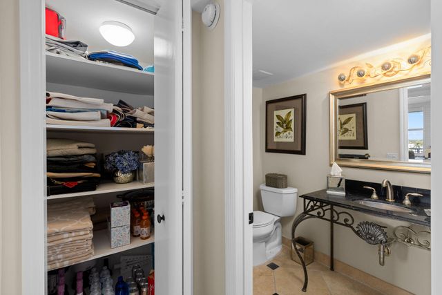 77 S Birch Road 7D, Fort Lauderdale, FL 33316