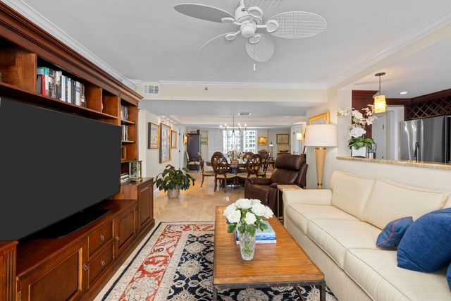 77 S Birch Road 7D, Fort Lauderdale, FL 33316