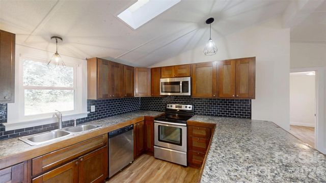 7 Fieldtop Lane, Arden, NC 28704