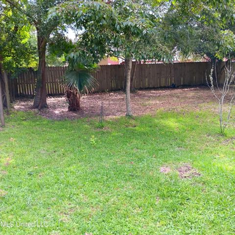 1010 Lincoln Drive, Bay Saint Louis, MS 39520