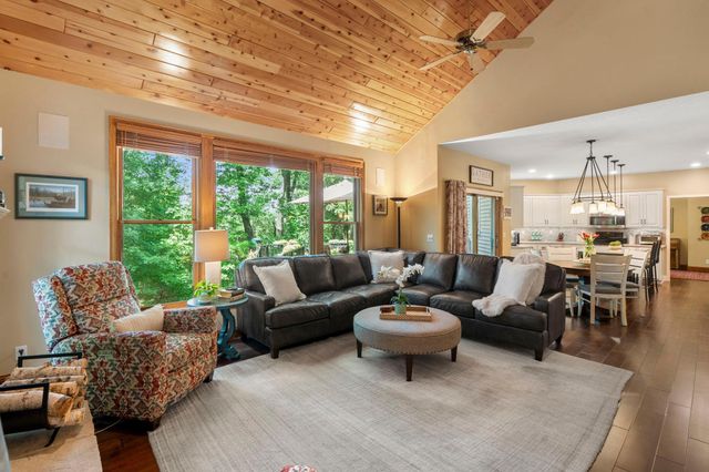 4309 Colleen Court, Arden Hills, MN 55112