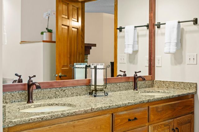 4309 Colleen Court, Arden Hills, MN 55112