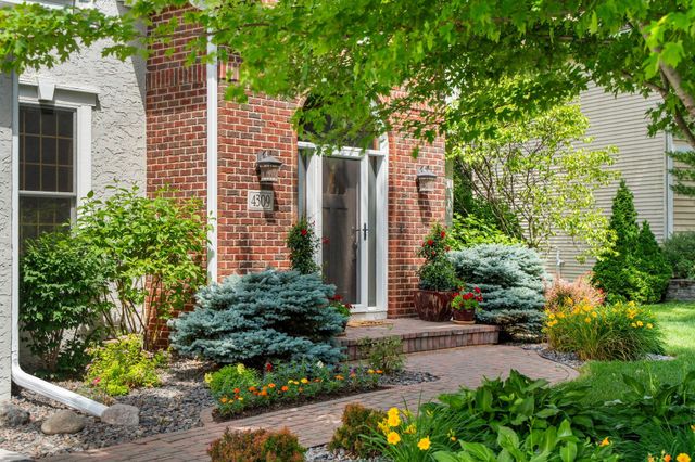 4309 Colleen Court, Arden Hills, MN 55112