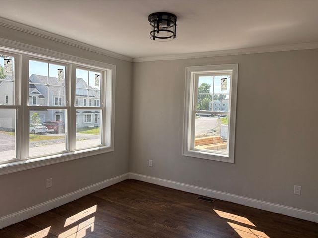 31 Danielle's Way, Worcester, MA 01606