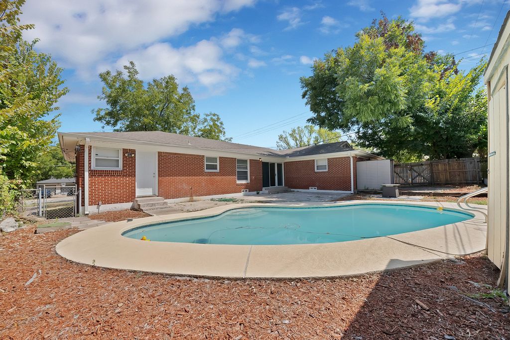 1003 Brookhollow Drive, Irving, TX 75061 — photo 5