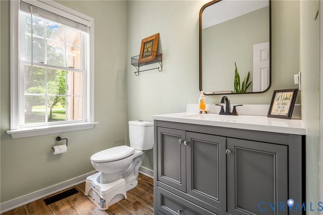 13331 Walke Pointe Way, Chesterfield, VA 23832