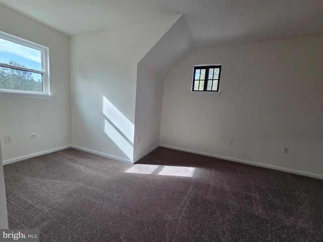 68 LIBERTO LN, Dover, DE 19901
