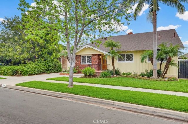 5346 E Flagstone Street, Long Beach, CA 90808