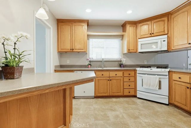 5346 E Flagstone Street, Long Beach, CA 90808