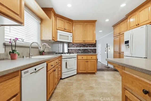 5346 E Flagstone Street, Long Beach, CA 90808