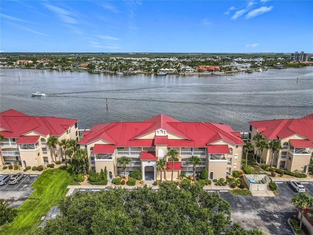 442 BOUCHELLE DRIVE 304, New Smyrna Beach, FL 32169