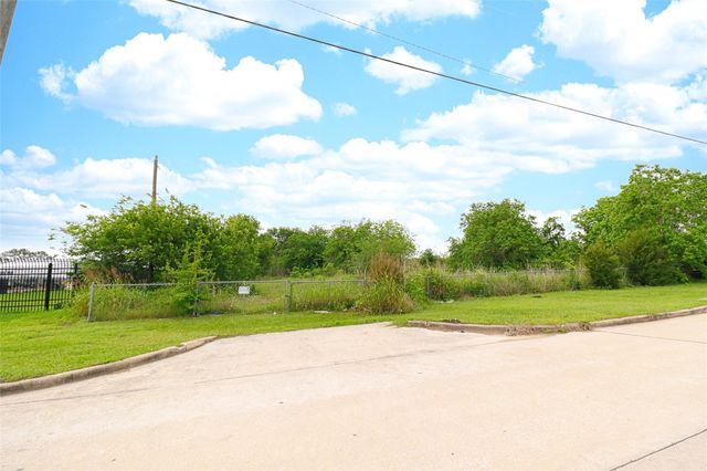 2625 Hillhouse Road, Pearland, TX 77584