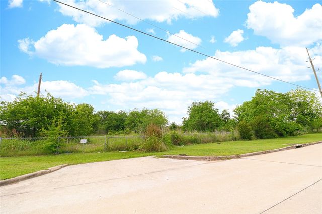 2625 Hillhouse Road, Pearland, TX 77584